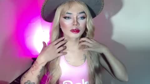 sexyhotbabe18 online show from July 5, 2026, 1:01 am
