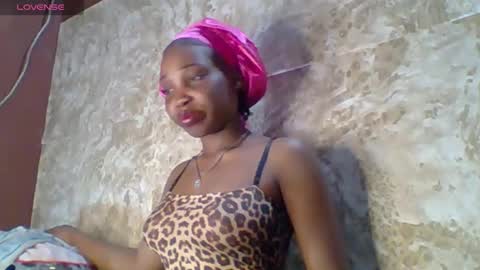 Hailey online show from September 17, 2025, 1:29 am