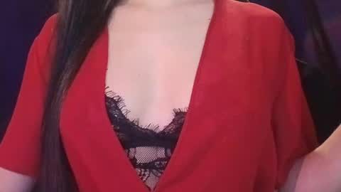 Snapshot of sexyideusa chatting on July 12, 2026, 3:30 am Sexy online show from July 12, 2026, 3:30 am