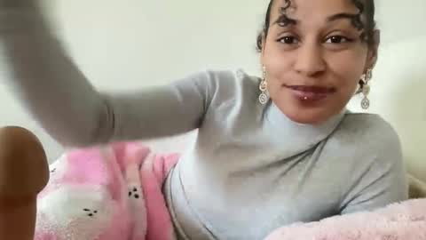 Jenny online show from October 3, 2025, 3:31 pm