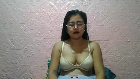 sexyjessa20 online show from July 2, 2026, 10:32 am