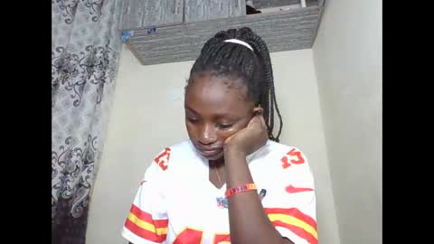 JOAN online show from February 2, 2026, 12:42 am