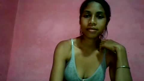 sexyjolie586 online show from June 20, 2026, 5:27 pm