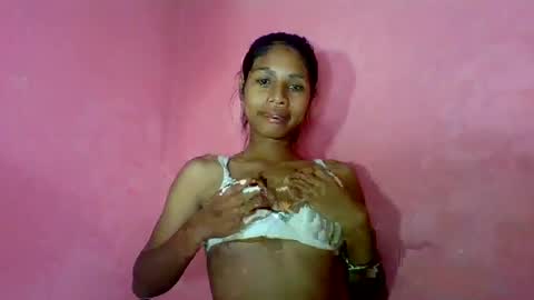 sexyjolie586 online show from June 27, 2026, 6:13 pm