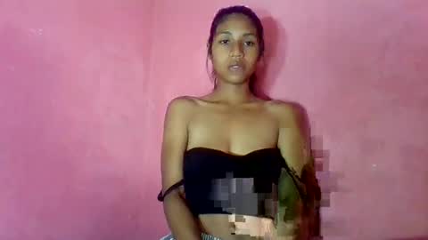 sexyjolie586 online show from June 28, 2026, 9:15 am