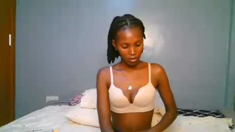 sexyjulie online show from July 20, 2026, 7:33 am