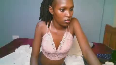 sexyjulie online show from July 28, 2026, 3:35 am
