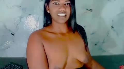 SexyKitten147 online show from June 26, 2026, 11:42 pm
