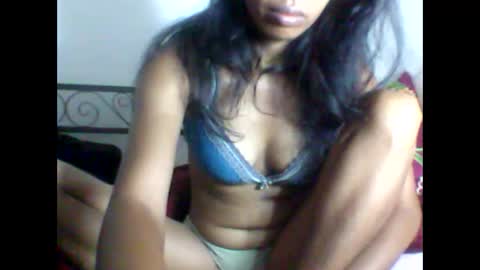 sexylarra12 online show from December 29, 2024, 5:42 am