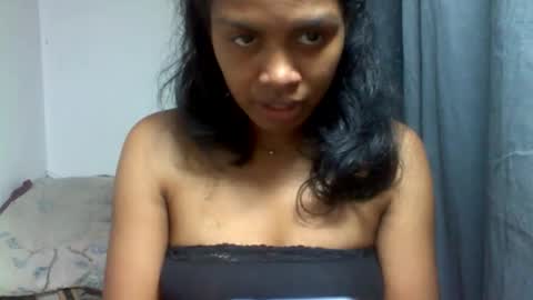 sexylarra12 online show from December 2, 2025, 6:08 am
