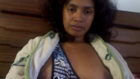 Snapshot of sexylarra12 chatting on July 4, 2026, 8:09 am sexylarra12 online show from July 4, 2026, 8:09 am