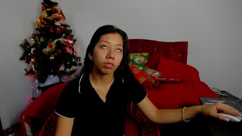 Snapshot of sexylaurita4u chatting on January 7, 2025, 12:31 pm laura online show from January 7, 2025, 12:31 pm