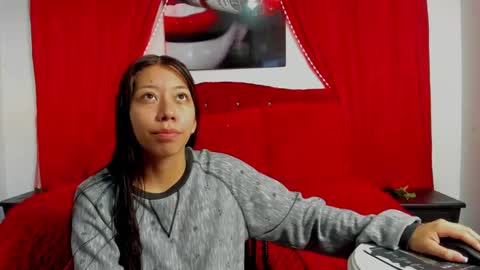Snapshot of sexylaurita4u chatting on January 15, 2025, 12:15 pm laura online show from January 15, 2025, 12:15 pm