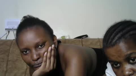 sexylavine_ online show from December 13, 2025, 8:58 pm