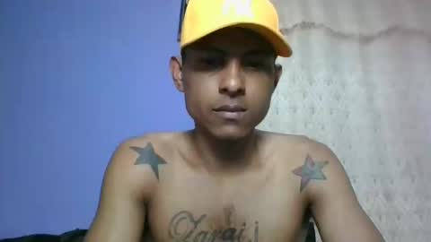 Snapshot of sexyleon69 chatting on March 4, 2025, 5:21 am Sexy leon online show from March 4, 2025, 5:21 am