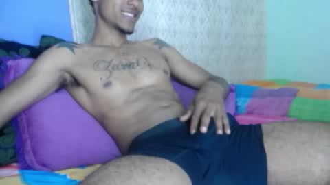 Snapshot of sexyleon69 chatting on September 25, 2025, 6:33 pm Sexy leon online show from September 25, 2025, 6:33 pm