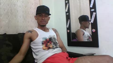 Sexy leon online show from April 22, 2026, 7:22 am