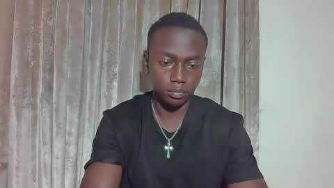 sexylinkebony2 online show from March 2, 2026, 9:38 am