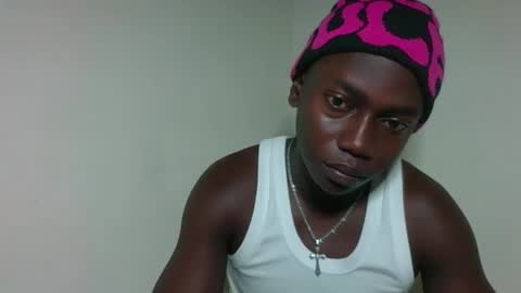 sexylinkebony2 online show from March 6, 2026, 6:10 am