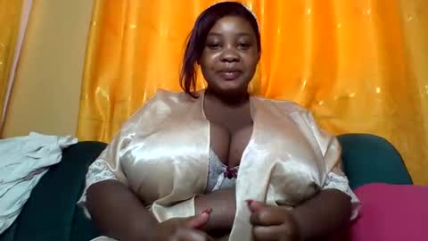 sexylo52 online show from April 5, 2026, 10:23 am