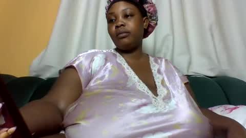 sexylo52 online show from July 5, 2026, 10:11 am