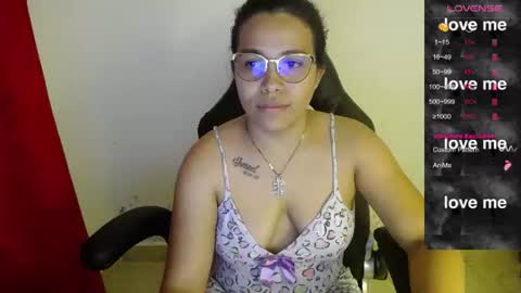 sexyloba  independent model online show from June 17, 2026, 1:08 am
