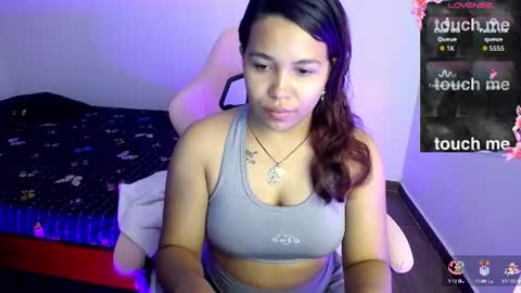 sexyloba  independent model online show from July 5, 2026, 2:07 am