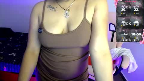 sexyloba  independent model online show from July 13, 2026, 12:46 am
