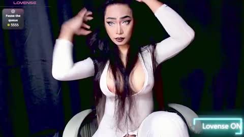 April online show from March 30, 2026, 6:31 pm