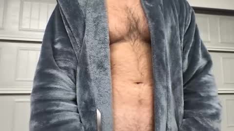 Snapshot of sexymanmk26 chatting on April 20, 2026, 12:41 pm lets go private im ready to play pvt cum online show from April 20, 2026, 12:41 pm