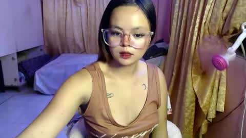 sexyme2069 online show from April 22, 2026, 5:58 pm