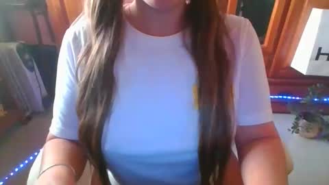 Snapshot of sexymisss24 chatting on November 12, 2025, 11:10 am sexymisss24 online show from November 12, 2025, 11:10 am