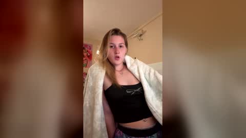 sexymomma0 online show from March 16, 2026, 9:30 pm