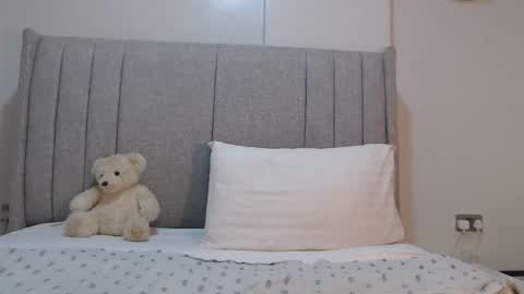 sexymonalisa1 online show from March 21, 2026, 8:19 am