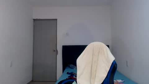 Snapshot of sexynatalia25 chatting on June 28, 2026, 9:21 pm Natalia Duran online show from June 28, 2026, 9:21 pm