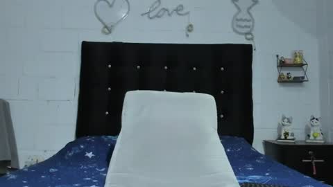 sexynova 93 online show from June 30, 2026, 7:04 pm
