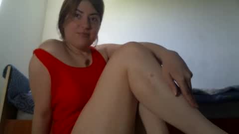 Snapshot of sexynyu18 chatting on June 8, 2026, 8:37 am Alex online show from June 8, 2026, 8:37 am