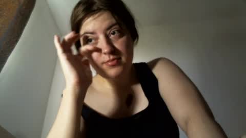 Snapshot of sexynyu18 chatting on July 5, 2026, 10:44 am Alex online show from July 5, 2026, 10:44 am