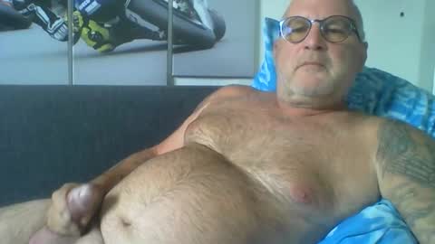 sexypaa online show from May 17, 2026, 10:00 am