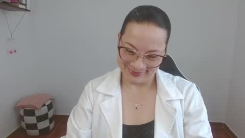 Snapshot of sexypsychologist chatting on May 11, 2026, 8:17 pm Sexy Psychologist online show from May 11, 2026, 8:17 pm
