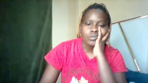Snapshot of sexypussy983 chatting on July 10, 2026, 10:40 am Micky online show from July 10, 2026, 10:40 am