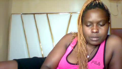 Snapshot of sexypussy983 chatting on July 11, 2026, 8:39 am Micky online show from July 11, 2026, 8:39 am