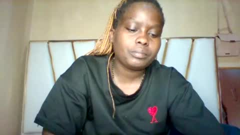 Snapshot of sexypussy983 chatting on July 17, 2026, 5:03 am Micky online show from July 17, 2026, 5:03 am