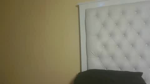 Snapshot of sexyqueenivy chatting on September 17, 2025, 3:41 am queenivy online show from September 17, 2025, 3:41 am