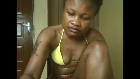 Snapshot of sexyqueenivy chatting on November 2, 2025, 7:00 am queenivy online show from November 2, 2025, 7:00 am