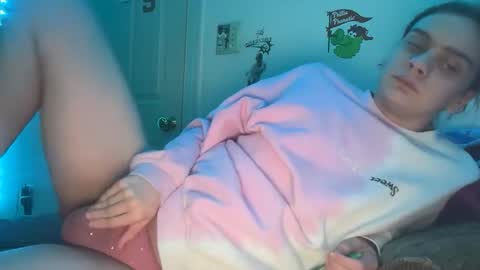 Snapshot of sexyshayla_twink chatting on February 10, 2026, 7:29 pm sexyshayla_twink online show from February 10, 2026, 7:29 pm