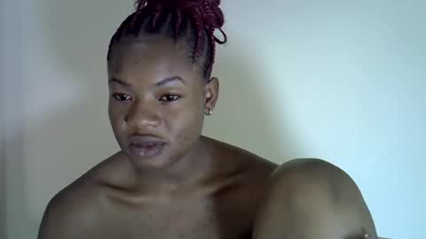 Snapshot of sexyshaz22 chatting on July 1, 2026, 10:31 pm sexyshaz22 online show from July 1, 2026, 10:31 pm