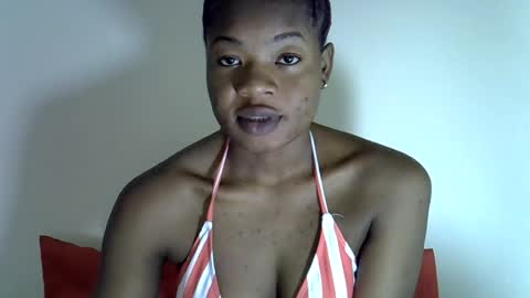Snapshot of sexyshaz22 chatting on July 10, 2026, 9:28 pm sexyshaz22 online show from July 10, 2026, 9:28 pm