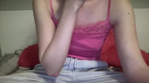 Snapshot of sexyskylar2016 chatting on April 18, 2026, 1:53 am Sexy Skylar online show from April 18, 2026, 1:53 am