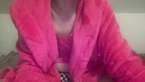 Snapshot of sexyskylar2016 chatting on April 28, 2026, 4:06 am Sexy Skylar online show from April 28, 2026, 4:06 am